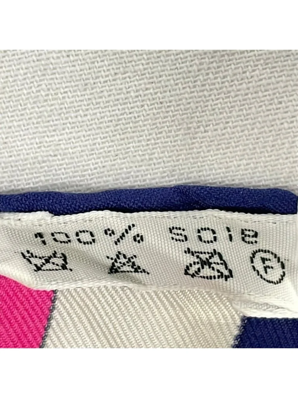 ★SOLD★ Hermes Scarf Carre Plisse White Blue Multi Fantaisies Indiennes - Picture 3 of 6
